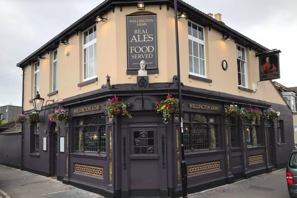 Wellington Arms